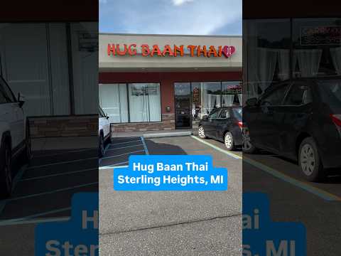 @hug_baan_thai_restaurant has the best fried rice around!! I added beef! #thaifood #friedrice #yum